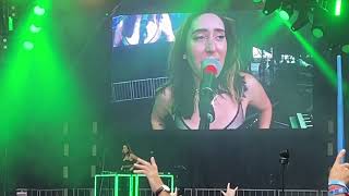 Video thumbnail of "Elohim- Fuck Your Money - live at Lollapalooza July 31, 2021"