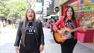 Alabemos A Cristo - Adoradoras De Fe. Videoclip Oficial.