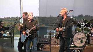 America- "Riverside" (1080p HD) Live at Vernon Downs in NY on July 5, 2012 chords