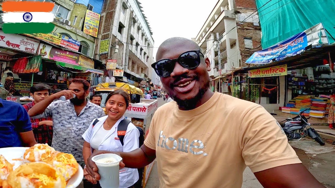 Indian Girl buys me Non - Stop Street Food in Indore 🇮🇳