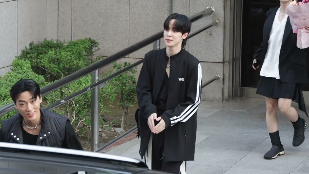 230623 에이티즈(ATEEZ) 뮤직뱅크 퇴근길