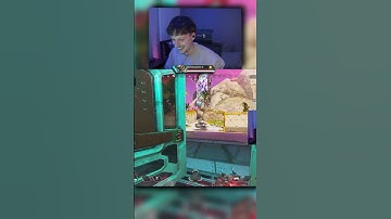 LMAO What Is This Bug???🤣  #apexlegends #shorts