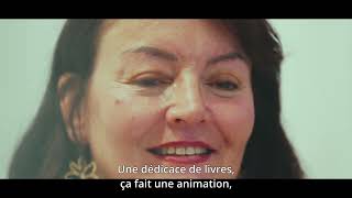 Séance de dédicaces en bureau de poste