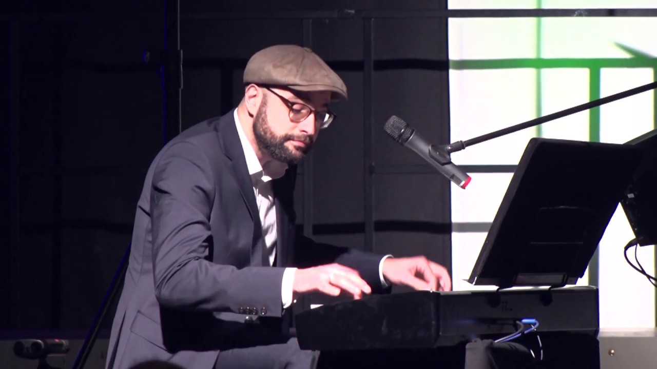 Daniel Paterok Flying high