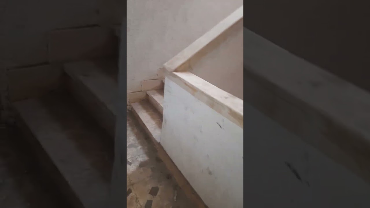 منزل للبيع في شارع الورشه متفرع من شارع الهانوفيل الريسي العجمي اسكندريه كامل المرافق مساحه 500متر