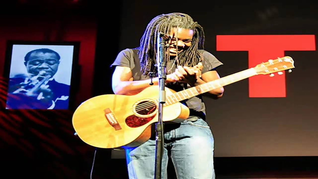 Tracy Chapman Becomes 1st Black Songwriter To Win CMA Song Of The Year [VIDEO]
