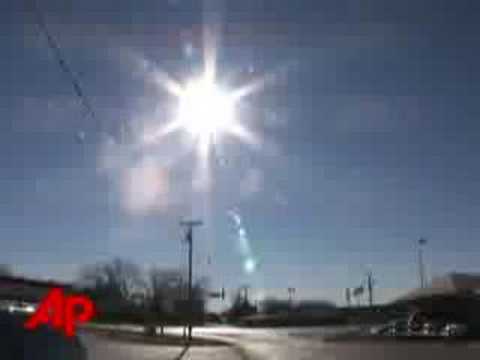 Video: En Glitrende UFO Materialiserte Seg Over Staten Texas - Alternativt Syn
