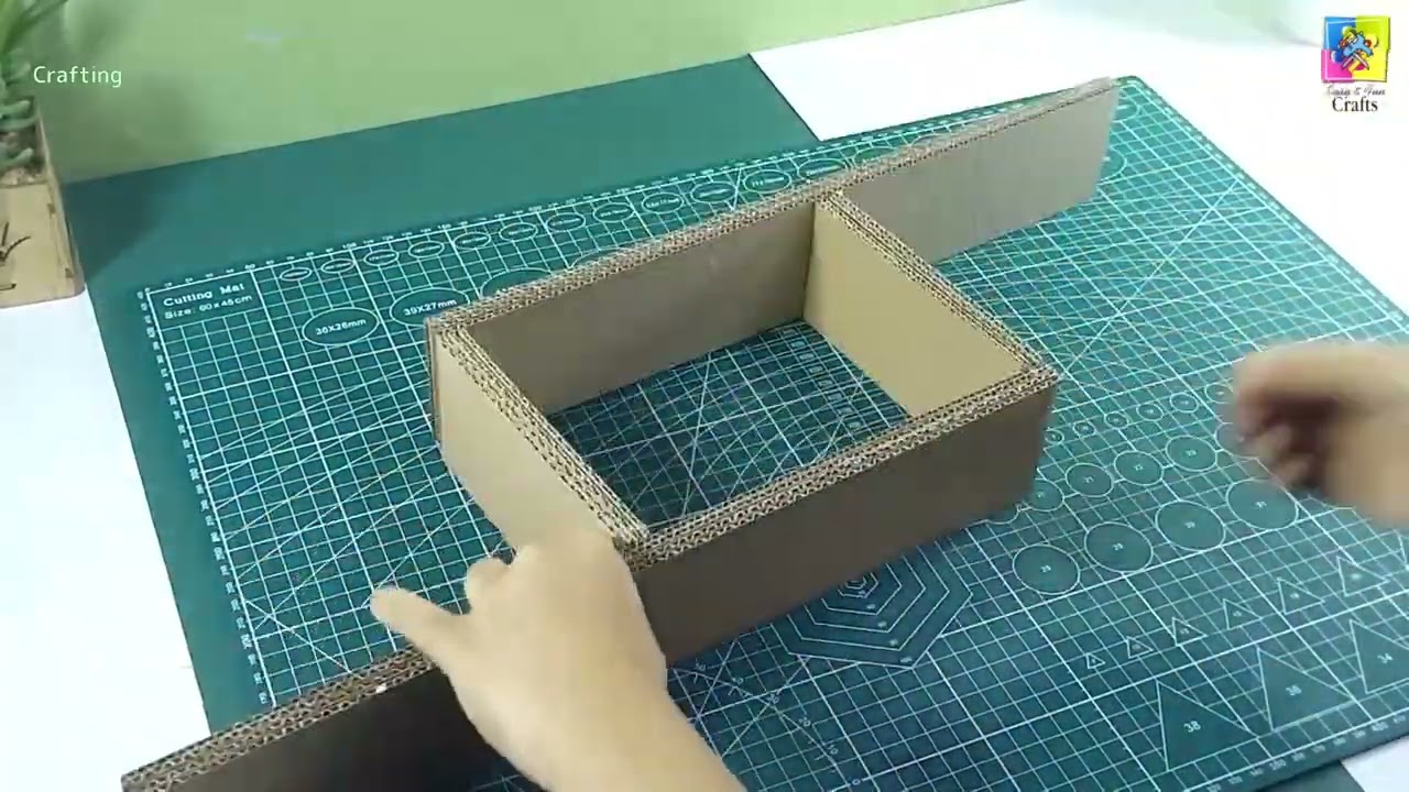 DIY wall shelf decor  Cardboard wall shelf decorating ideas_R