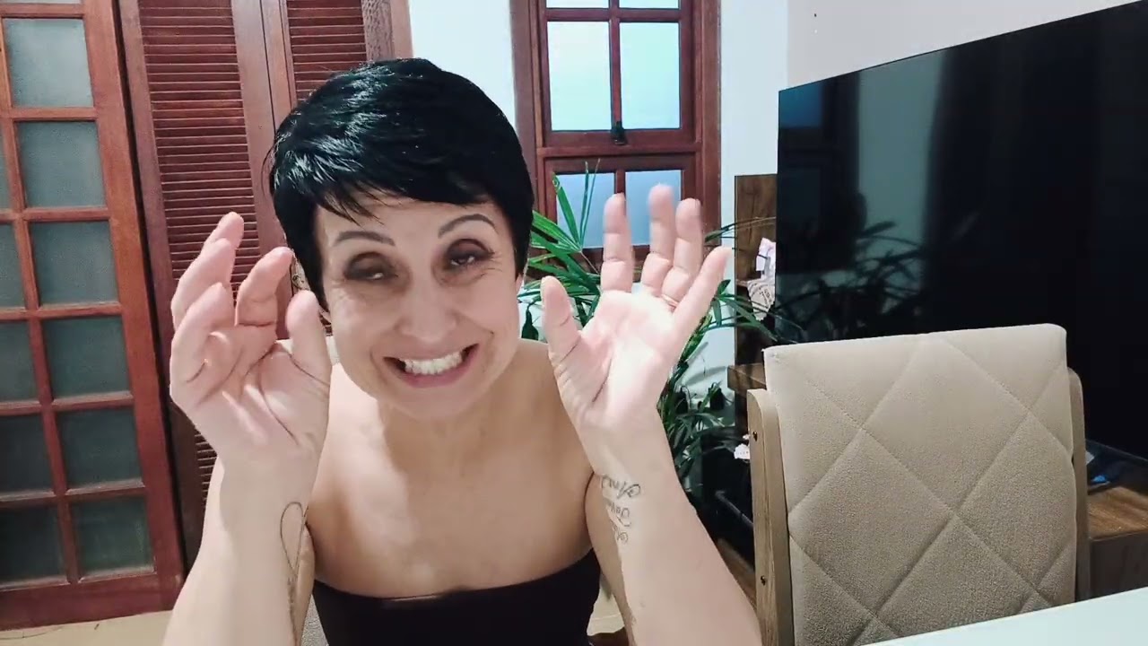 LEÃO ♌🤯 duas pessoas 👥 causando desgraça 😞 na vida de uma mãe 😭. Uma fênix 🐦‍🔥
