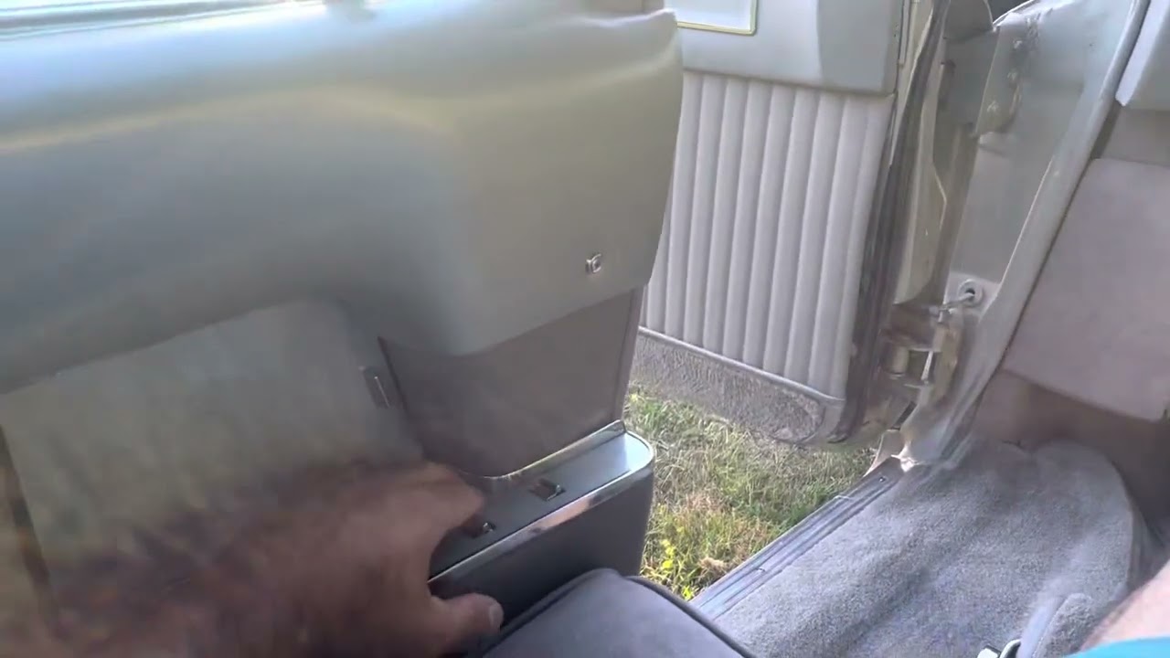 1961 Cadillac Fleetwood limo - for sale