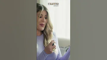 زوجها رح يفقد أعصابه وهي همها بالبوسة 