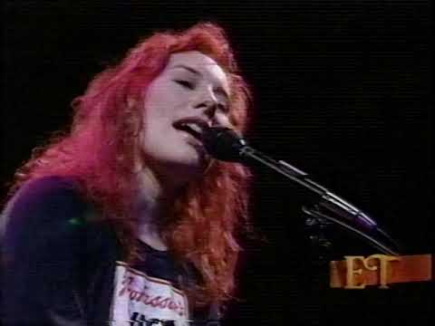 Tori Amos - Entertainment Tonight - July 1994 - Under the Pink