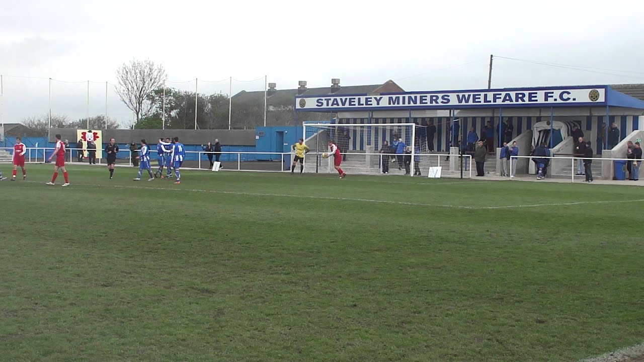 Billy Fox Celebrates after beating Bridlington Town AFC