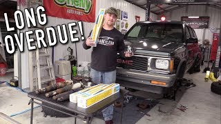 Replacing The Worn Out Shocks & Wheel Hubs: Jimmy Resto Ep.8