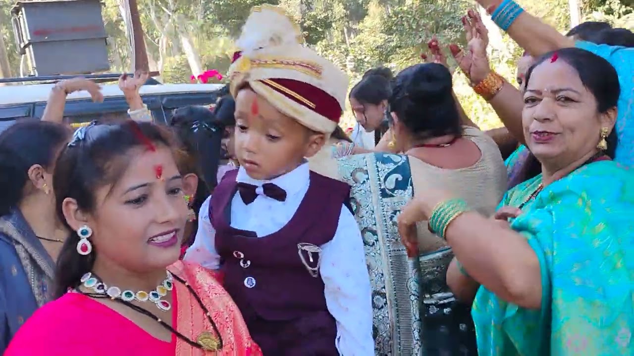 पहाड़ी बारात ❤️ ||  भाई की शादी के कुछ पल ✌️🎉