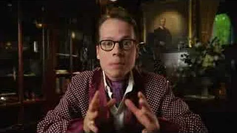 The Techno Critic Unboxes Internet Explorer 8