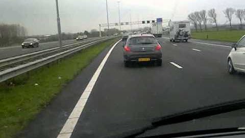 onnodig links rijden