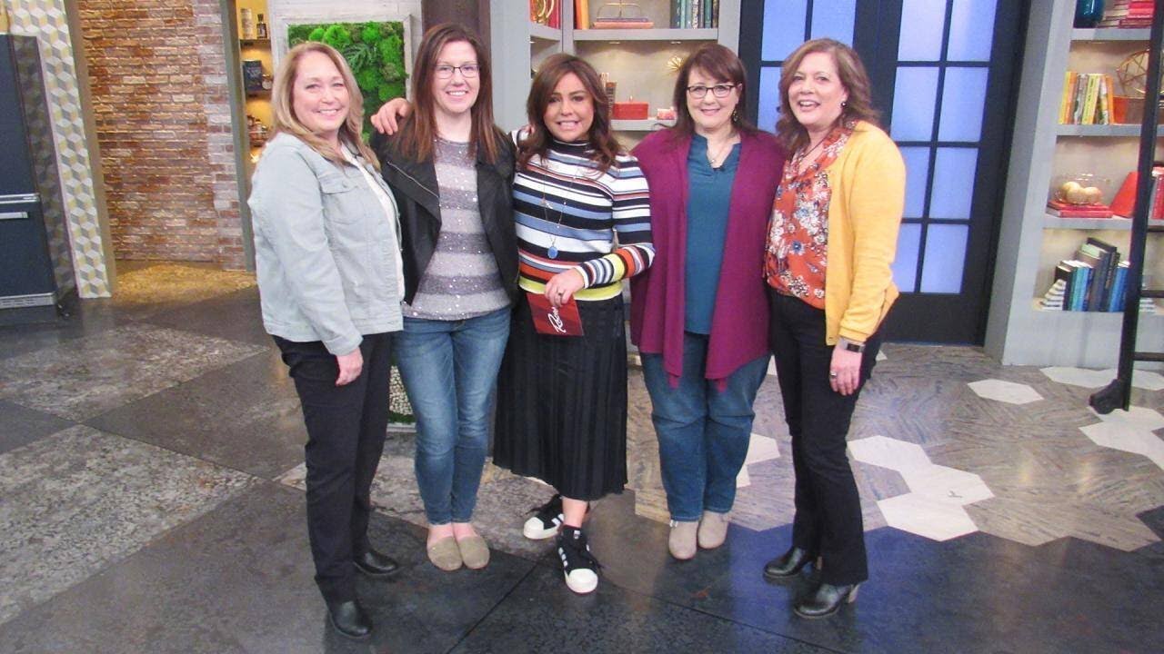 Watch Rach Surprise 911 Dispatchers Who Tune In To Our Show Every Single Day | Rachael Ray Show