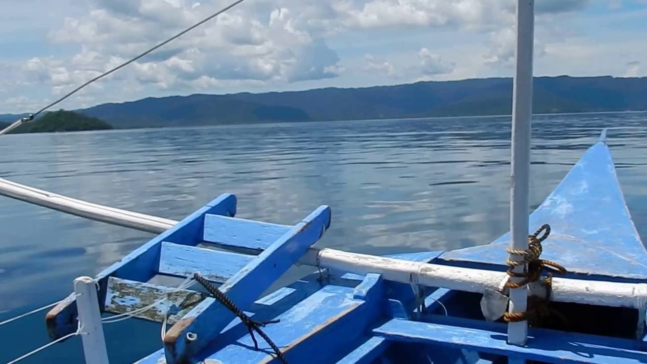 Shuttle service between Cacnipa and Port Barton