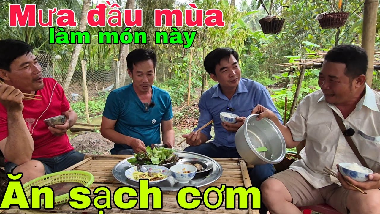 Đầu mùa rớt giọt mưa ngâu cá chiên ăn với gỏi xoài hết cơm. Cơm Quê 