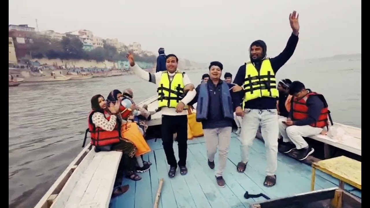 आनन्द का स्वभाव बना लिजिए. दुख पास नहीं आएंगे .मां गंगा जी में भाव के साथ झूमते नजर आए बाबा के भक्त 