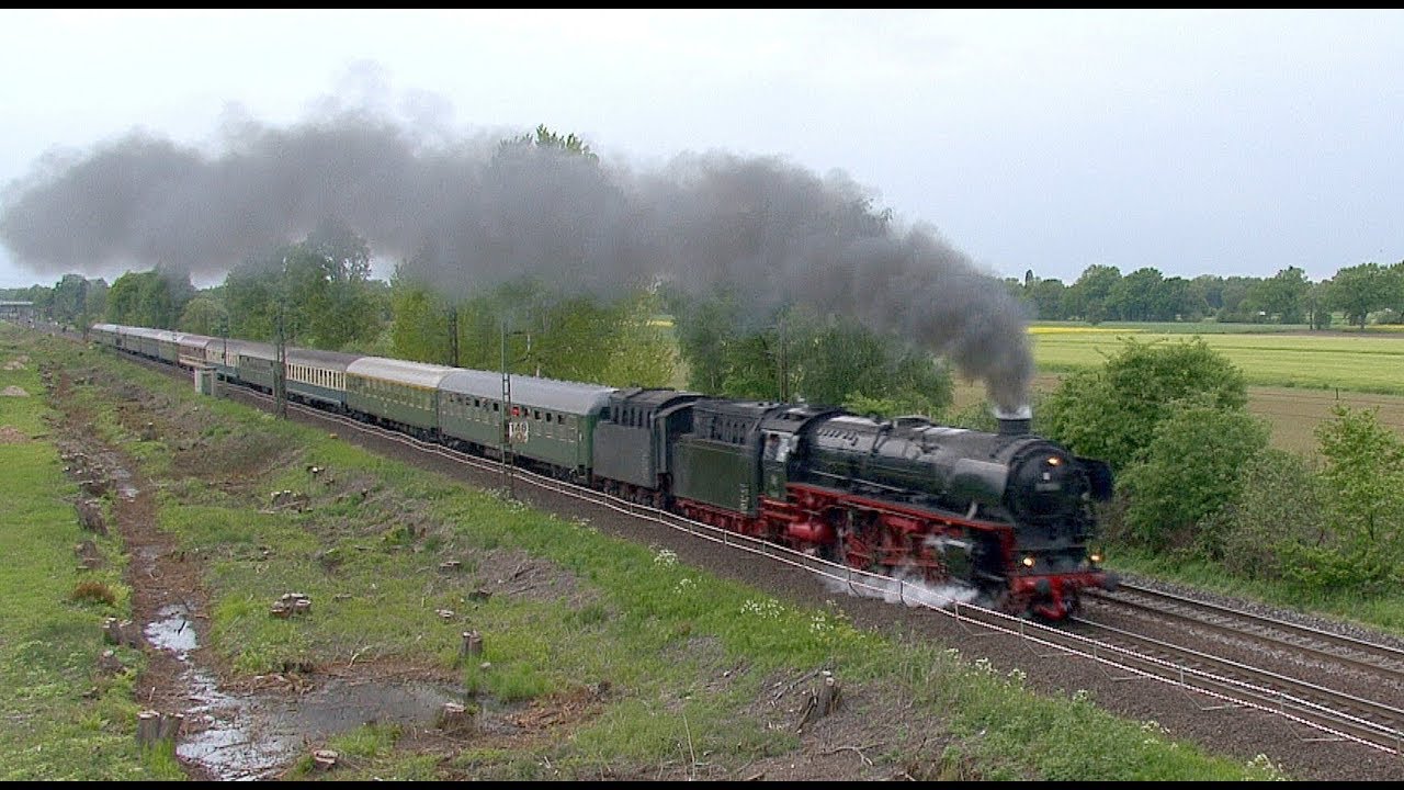 012 066-7 Volldampf pur 11 Wagen Schnellzug