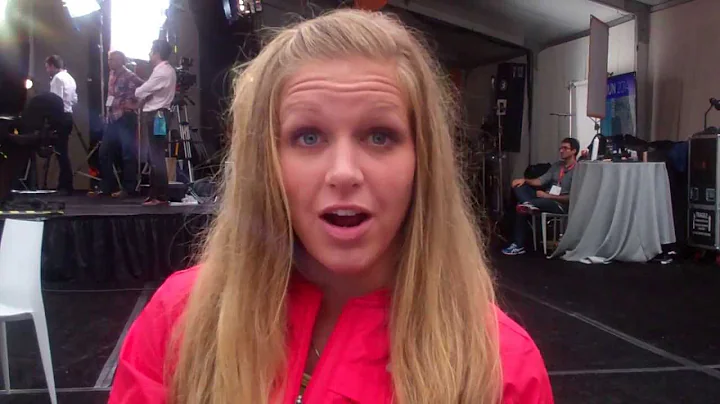 Lisa Uhl talks prior to 2013 NYRR Dash to the Fini...