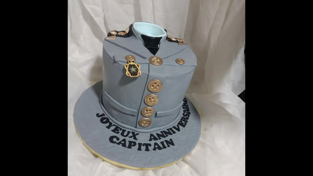 كيك ديزاين على شكل بدلة الدرك الملكي بطريقة سهلة ومبسطة