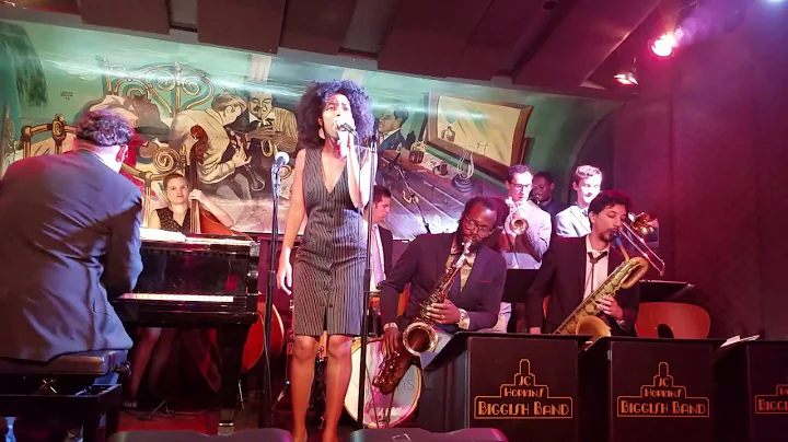 Joy Hanson - "Them There Eyes" live at Minton's