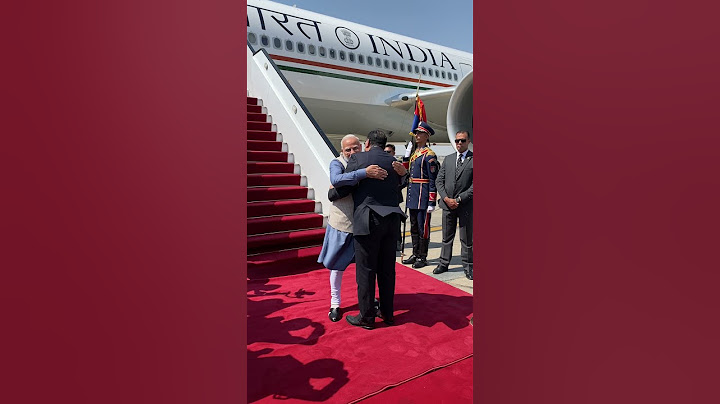 Prime Minister of Egypt receives PM Modi upon his arrival in Cairo