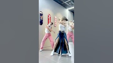 Thumbnail of Lisa dance on money song.#blackpink #lisa