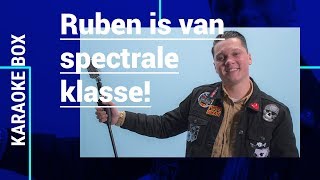 Video thumbnail of "RUBEN ANNINK gooit THROWBACK naar THE VOICE KIDS auditie met ’Sterrenstof’ cover | Karaoke Box"
