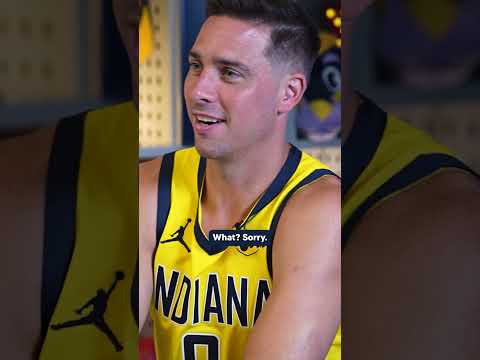 “You the wily veteran here on the squad.” “What are you saying? I’m old.” 😂