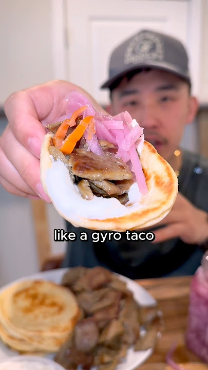 Rating a Gyro with Toom Dip from Costco