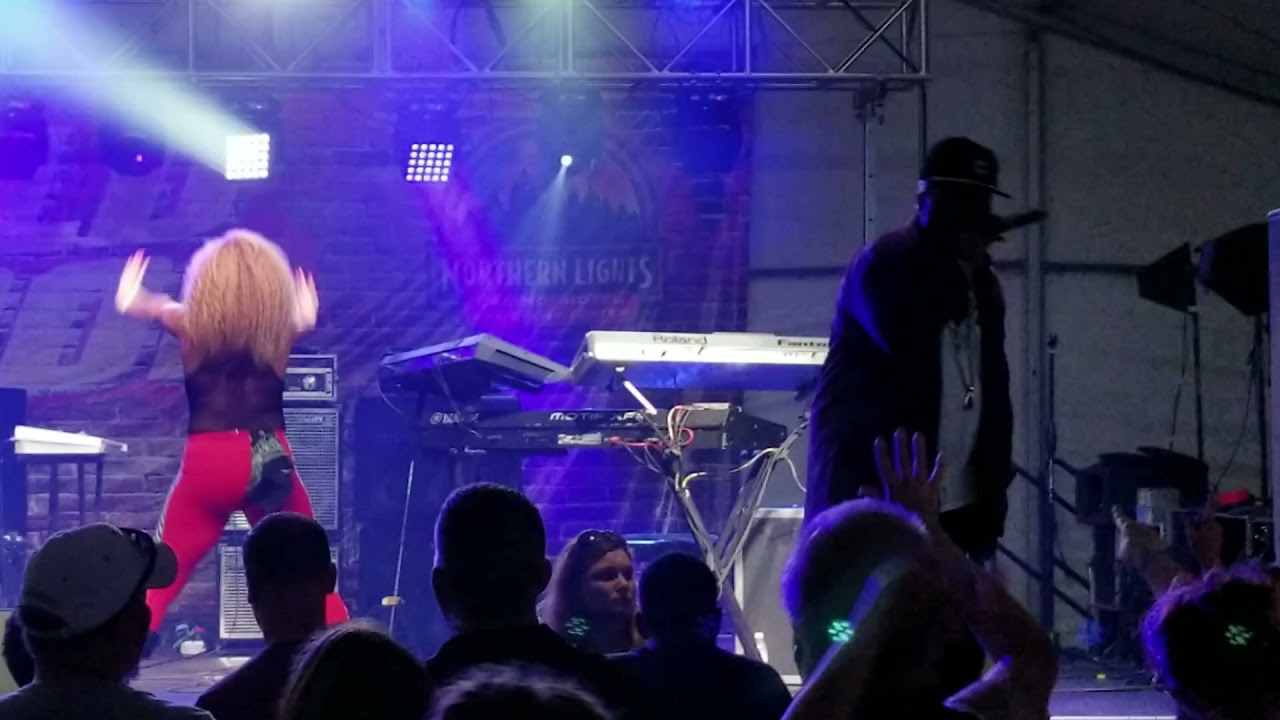 "Hoochie Mama" 2 Live Crew YouTube