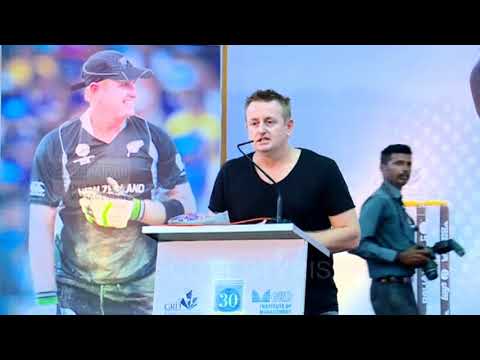Scott Styris on Sehwag !!