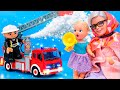 İtfaiyecilerle tanışma zamanı! Barbie Nine ve Evi, itfaiye gezisinde neler öğrendi? Çocuk videoları.