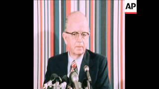 SYND 24 8 76 LESTER MADDOX PRESS CONFERENCE