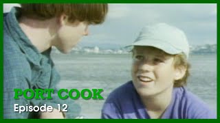 Port Cook : Épisode 12 - Vince Martin - Peter Malloch - Série TV Comédie drama (PM)