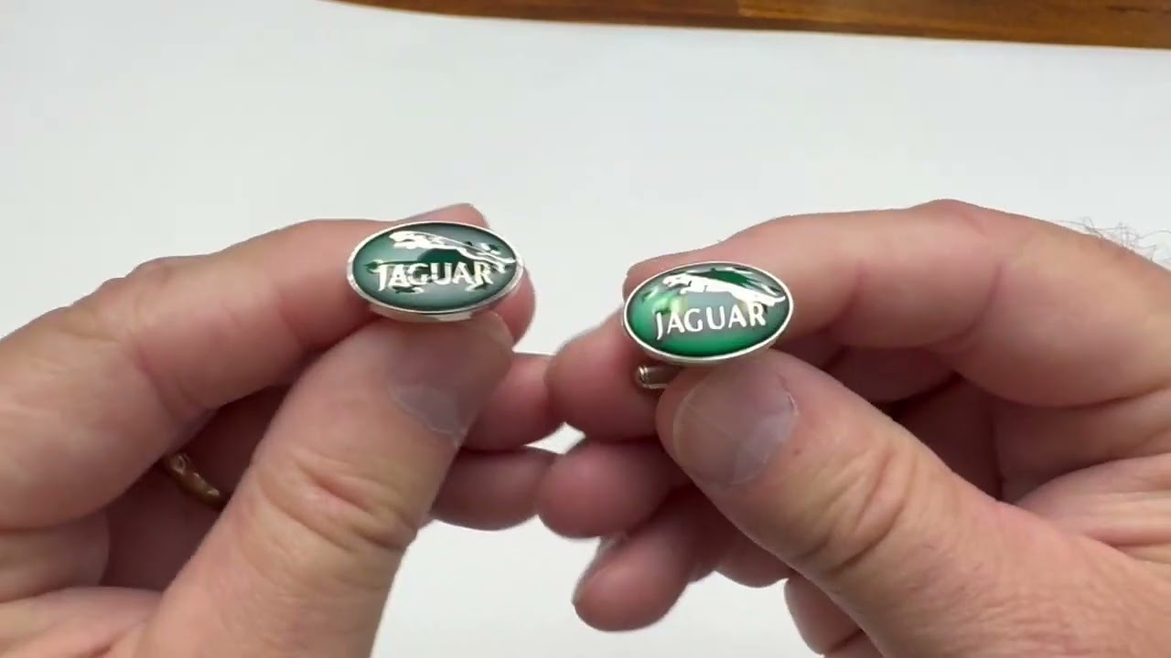New Jaguar Hood Logo Jewelry Lapel Pin Cufflinks Jay Pins 