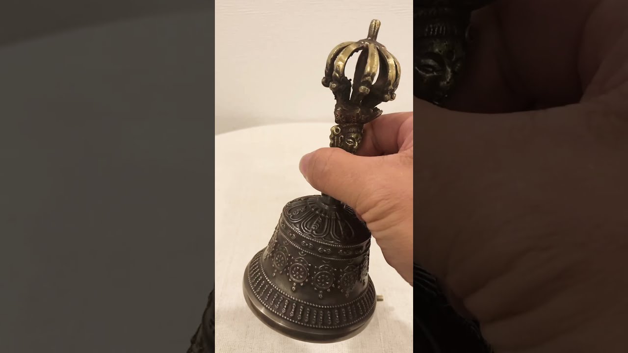 真鍮製 ネパール 呼鈴 九鈷杵 得る 金剛鈴 チベット密教法器