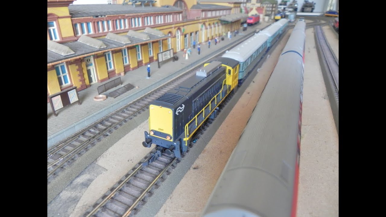 Roco Ho Dcc Model Train Layout Update 228 NS 2200 - YouTube