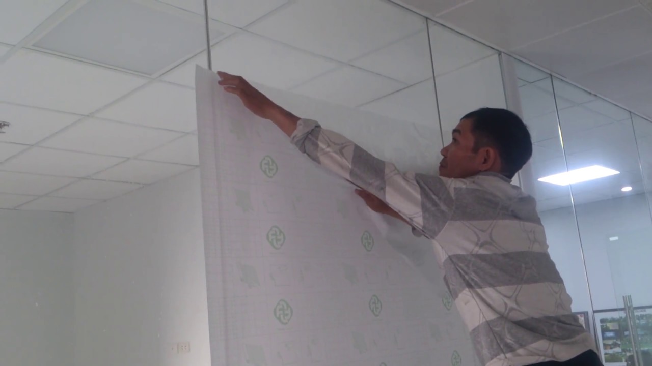 Cách dán Decal , giấy, kính mờ, poster lên kính, tường - youtube