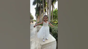 فستانك الابيض الى هياكل منك حته 