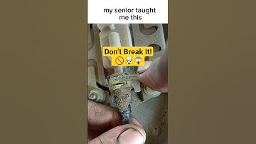 Simple Trick to Unclip Your Fuel Hose Connector in Seconds#FuelLine #CarHacks #MechanicTips #DIYAuto