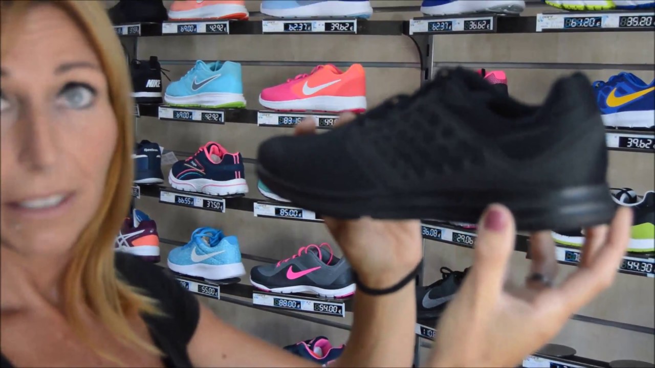 voltaje secretamente encanto Nike Downshifter 7 GS 869969 004 Mujer Barcelona - YouTube