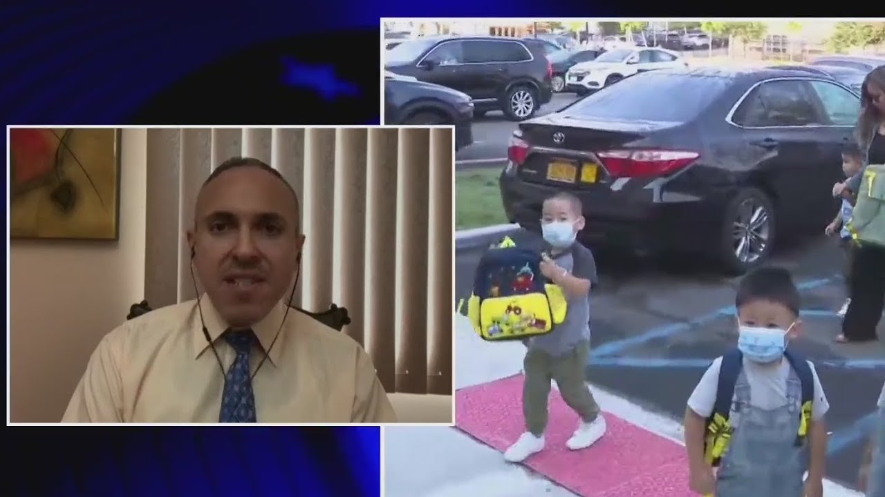 As COVID closes classrooms, NYC councilman says ‘families deserve’ remote learning option