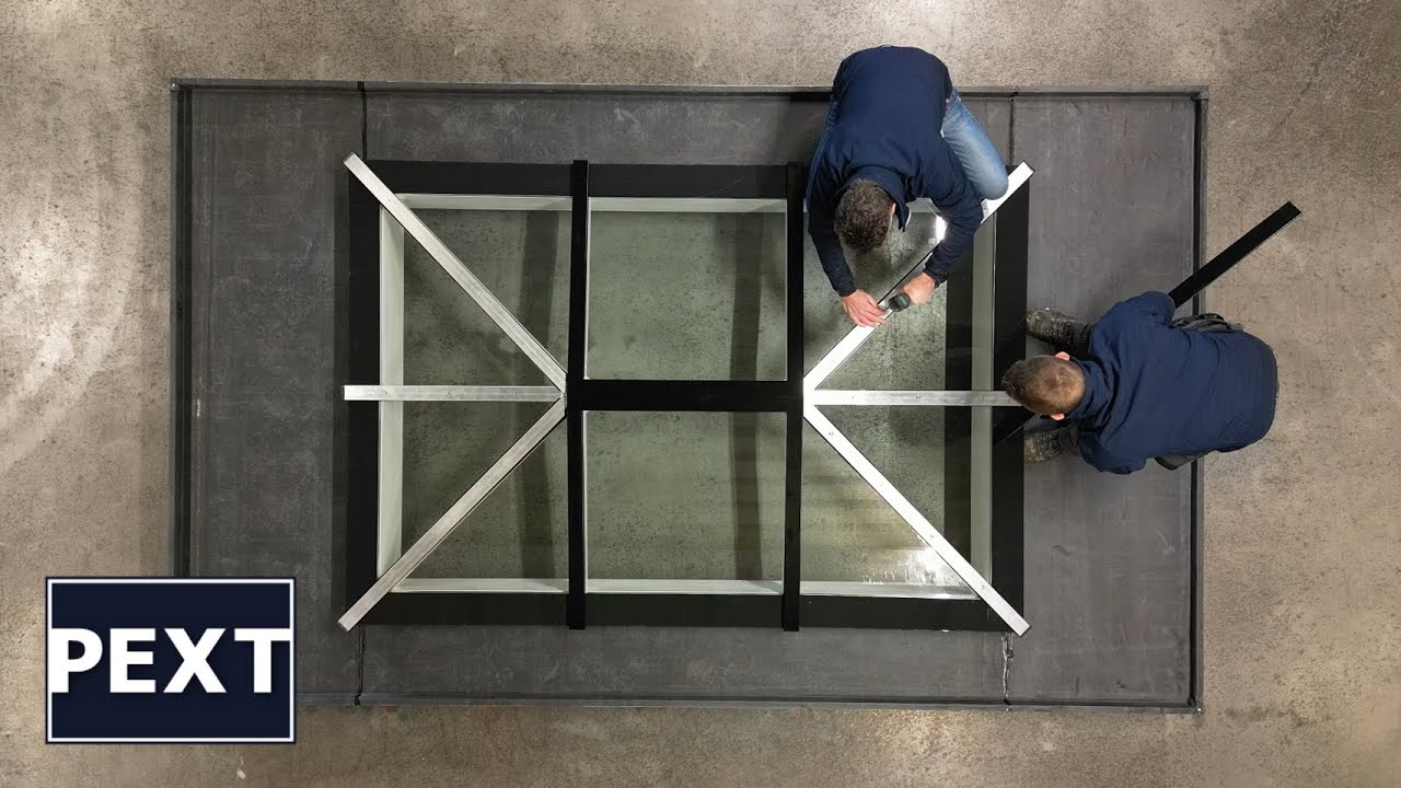 Pext - Schildak lichtstraat geïsoleerd montage