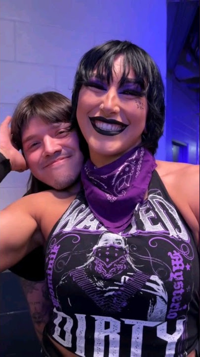 don't ask why it comes from below. 🔥 #rhearipley #dominikmysterio