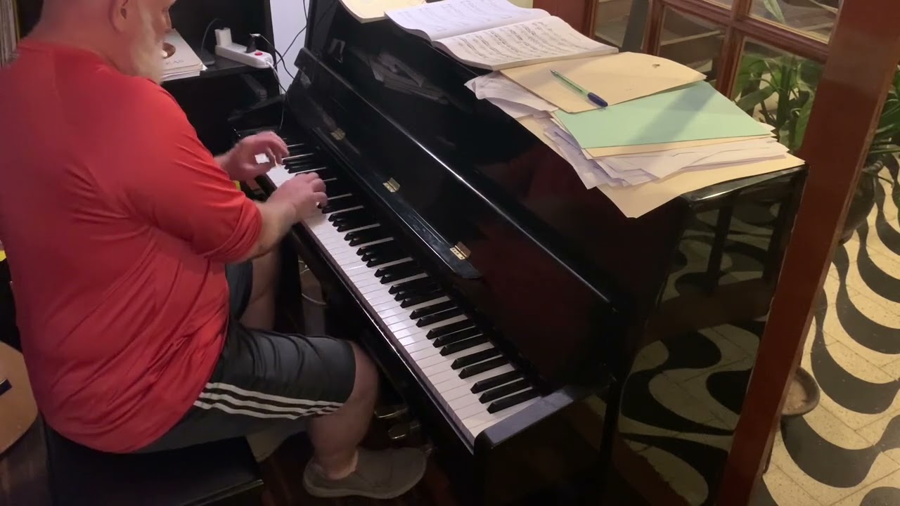 Live show by the Bearded Barefoot Man J S Bach improv  and Liszt small etude 4 in dm